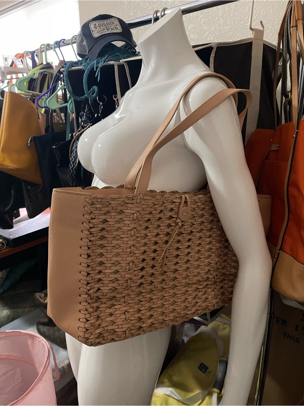 Fossil Leather Weave Bag- Beautiful condition.